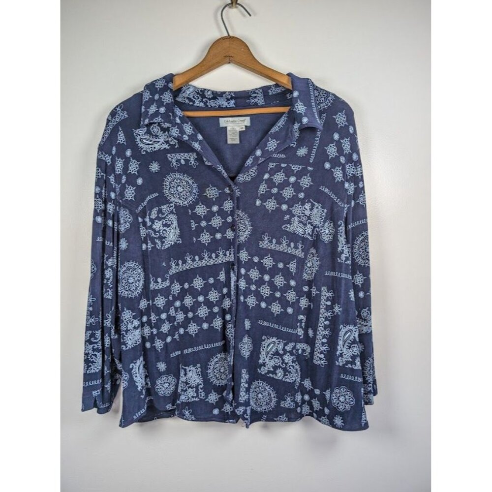 BOHO Navy Blue Patterned Button-Front Blouse - Picture 6 of 7